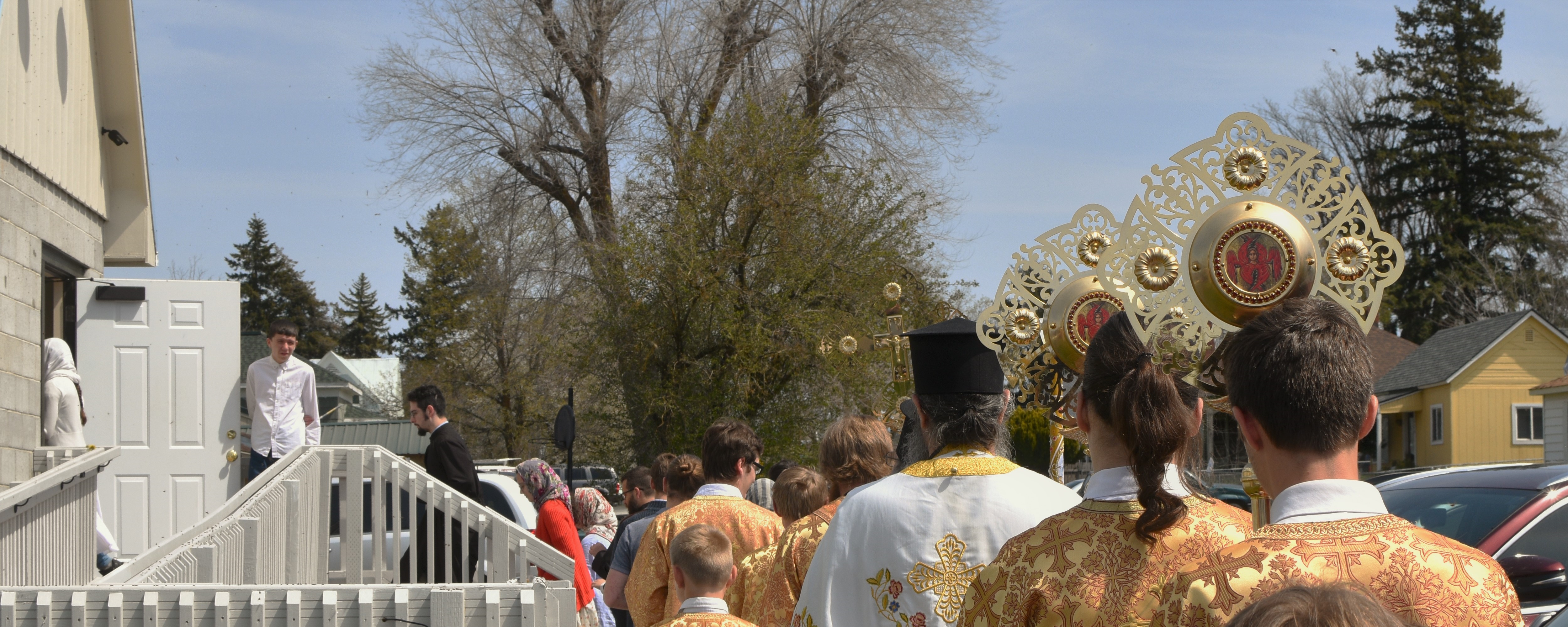 Dillon Rinaldo Procession Give